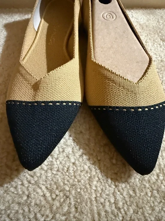 Rothy's The Point II flats in the Camel Captoe colorway size 9.5 - Picture 2 of 11